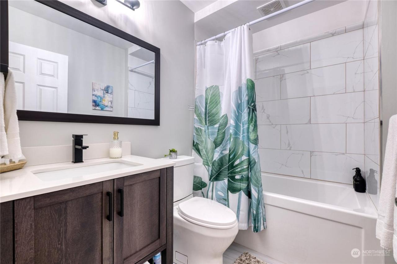 Newly Remodeled 2Bd Room A Frame Cottage Point Roberts Dış mekan fotoğraf